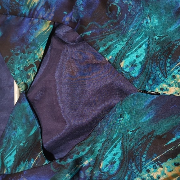 Bisou Bisou by Michelle Bohbot Women's Knee Length Dress Size 4 w/Cut-Out Back - Picture 8 of 10